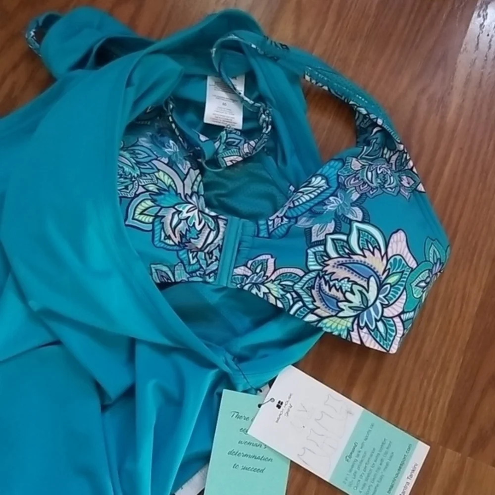 NWT beach house sport size 10‎ Mantra Tankini